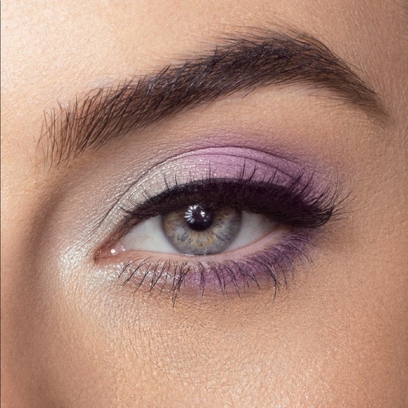 GLAMNETIC MAGNETIC LASHES: LIVIN’ - Picture 3 of 4